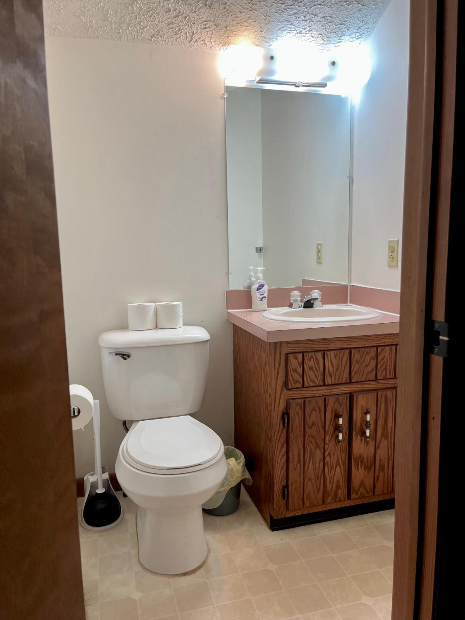 Tobyhanna Ambiance - King Bed Cabin, Jetted-Tub & Fireplace מראה חיצוני תמונה