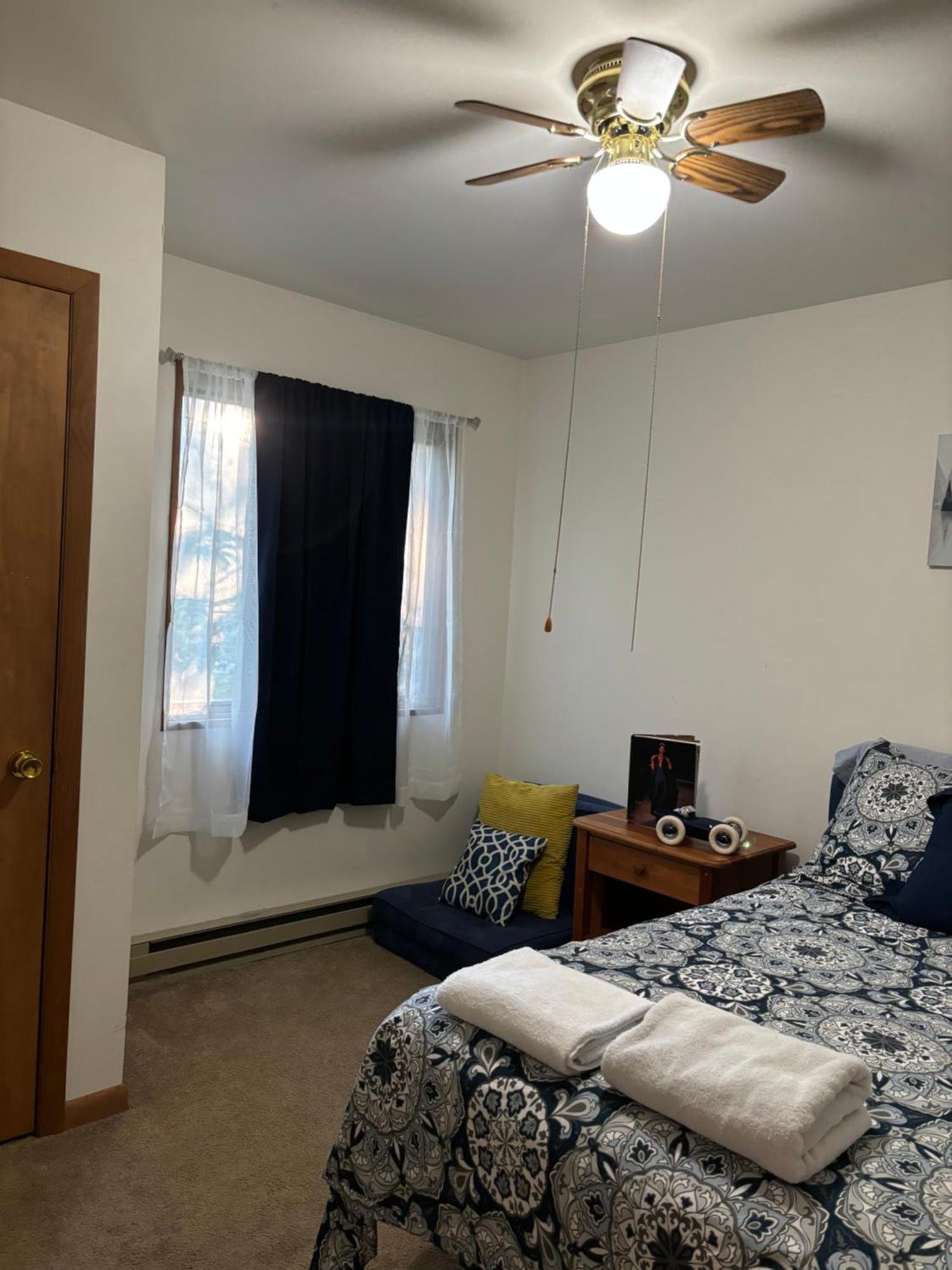 Tobyhanna Ambiance - King Bed Cabin, Jetted-Tub & Fireplace מראה חיצוני תמונה